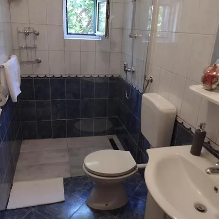 Kalauz Πανσιόν
