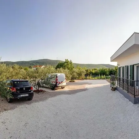 Gasthuis Kalauz Lozovac