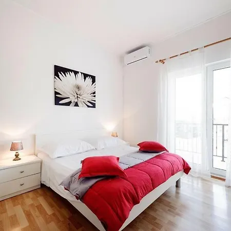 Kalauz Guest house 3*